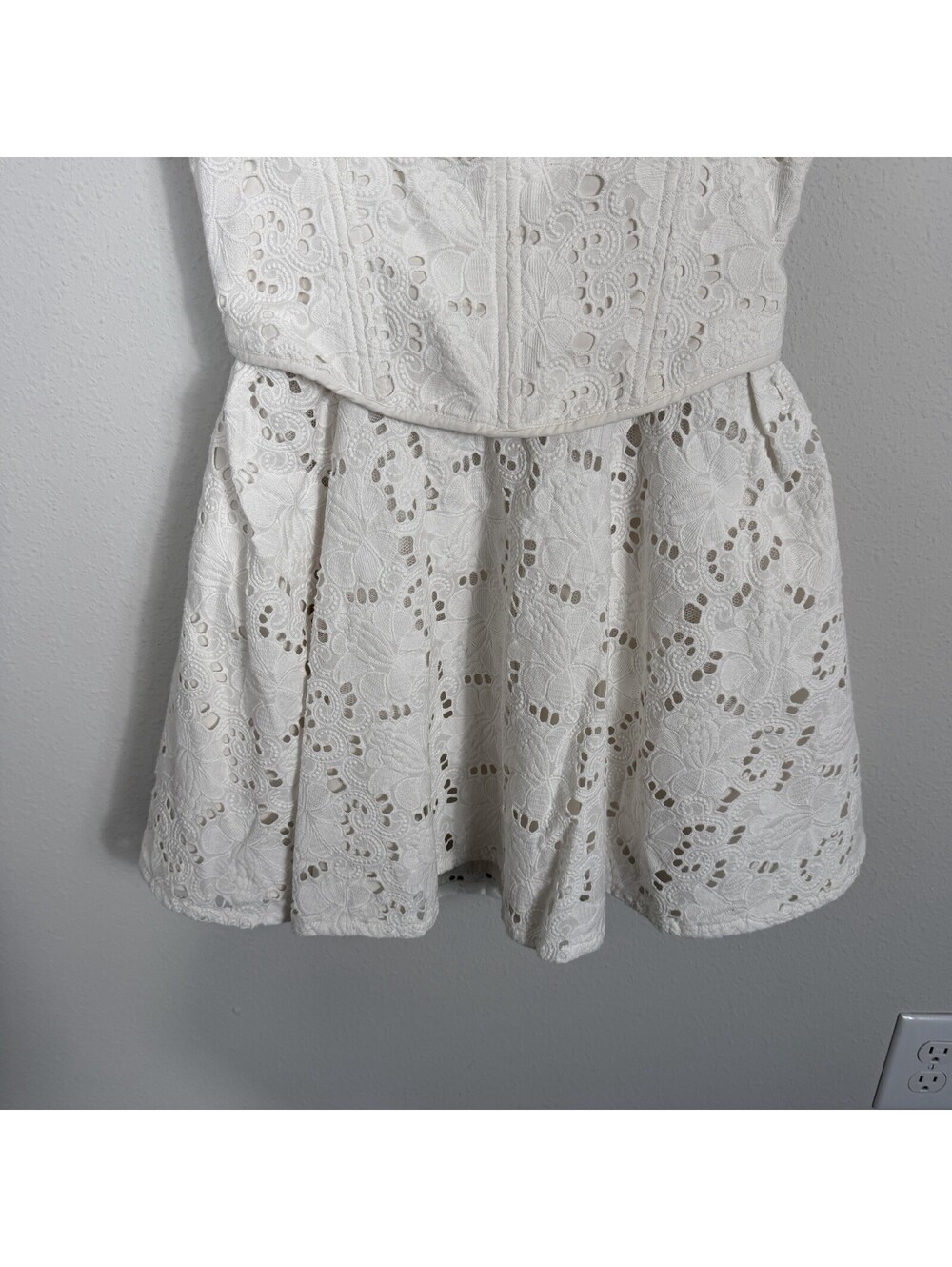 House of CB Elara Broderie Anglais Corset Fit & Flare Mini Dress White Medium - Picture 6 of 11